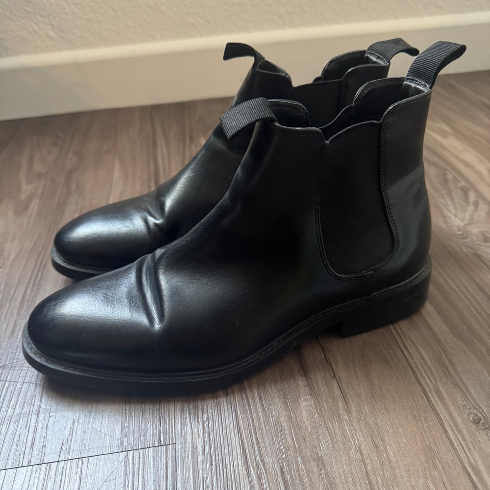 Black Leather Chelsea Boots
